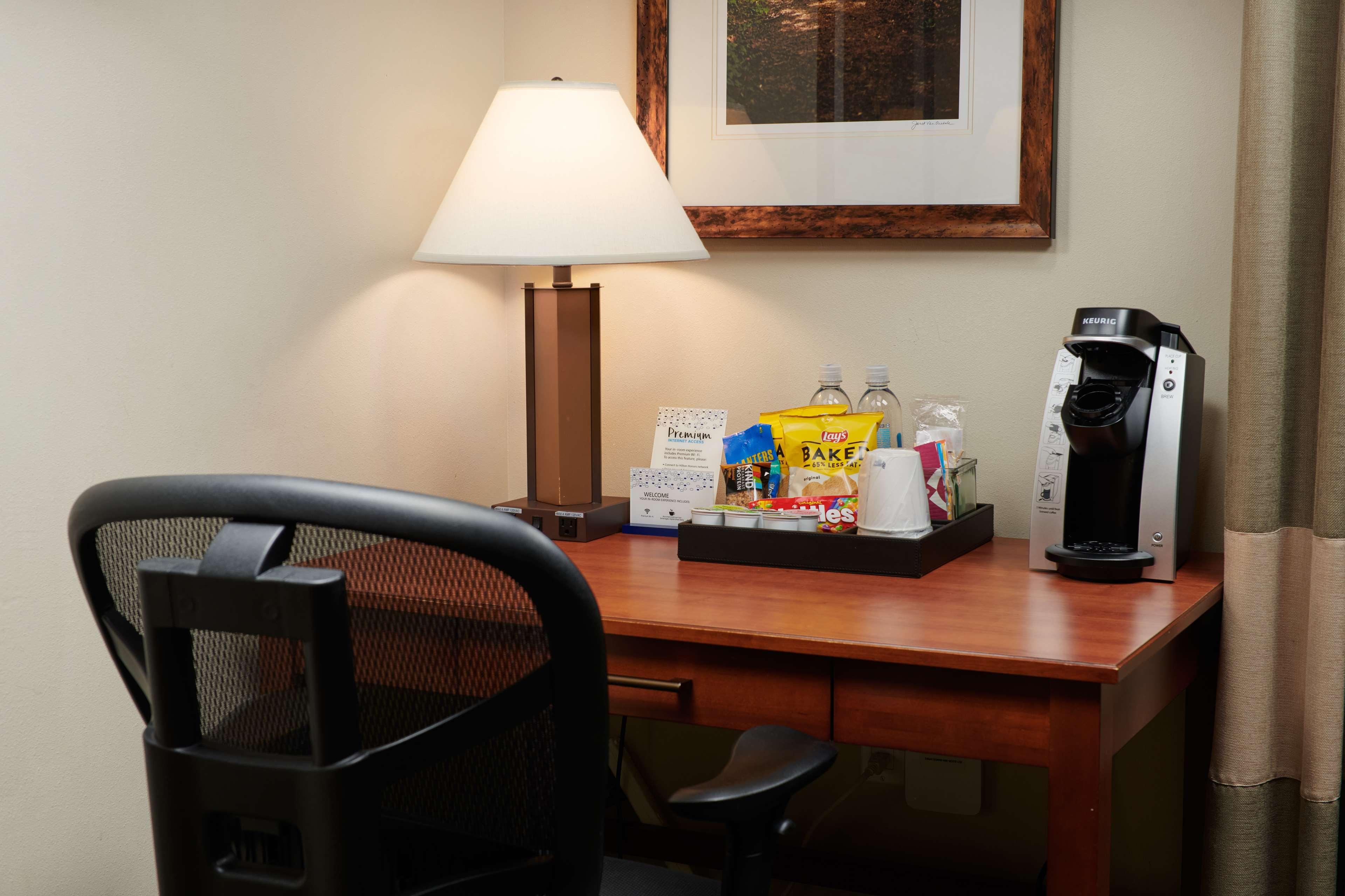 Hampton Inn And Suites סאלם מראה חיצוני תמונה