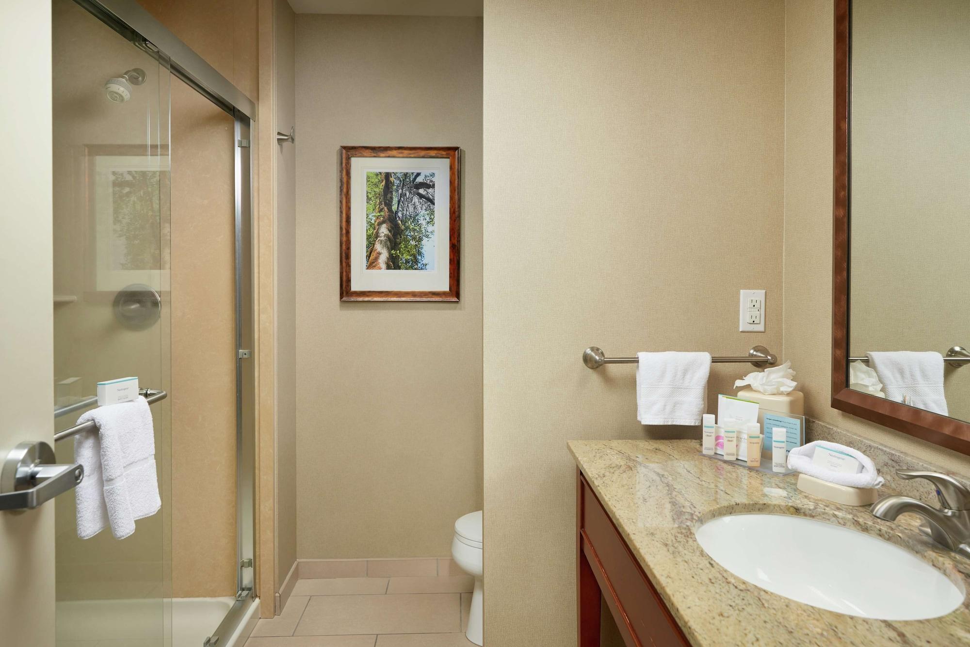Hampton Inn And Suites סאלם מראה חיצוני תמונה